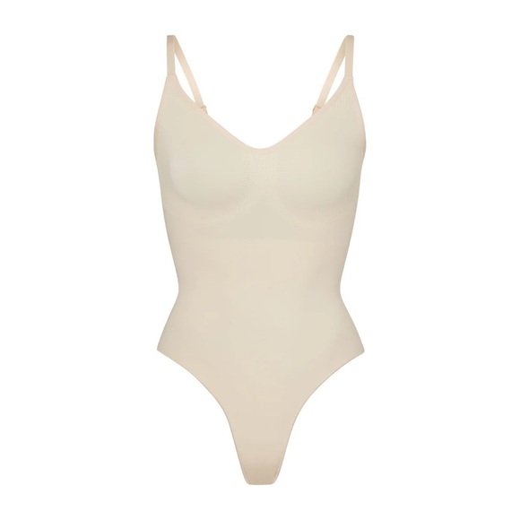 Skims Shapewear Bodysuit Seamless thong Back New XS - Picture 2 of 6